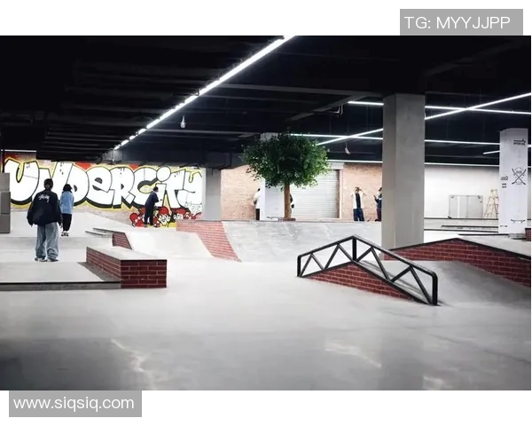 成都滑板队逆袭之旅：攀岩联赛中的奋斗与荣耀