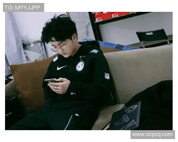 职业联赛分析：IG展现出卓越的战术灵活性与团队协作能力