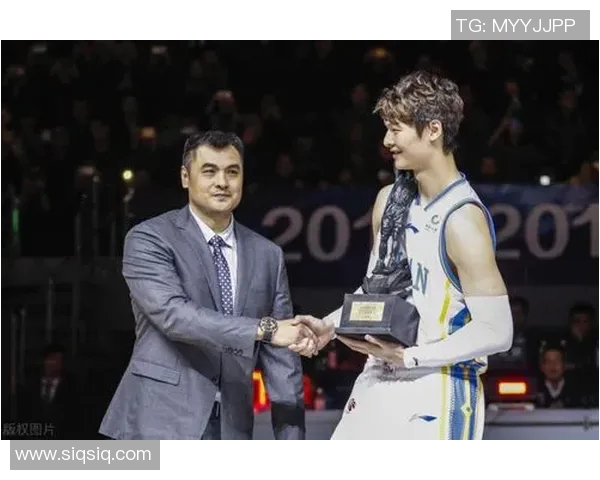 原帅的传奇之路:从新星崛起到篮球场上的风云人物 原帅的传奇之路:从新星崛起到篮球场上的风云人物