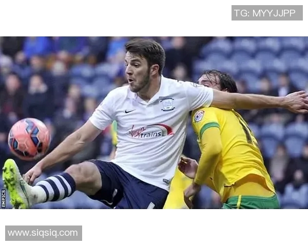 昨晚布莱克浦与查尔顿激战正酣双方争夺关键积分精彩纷呈