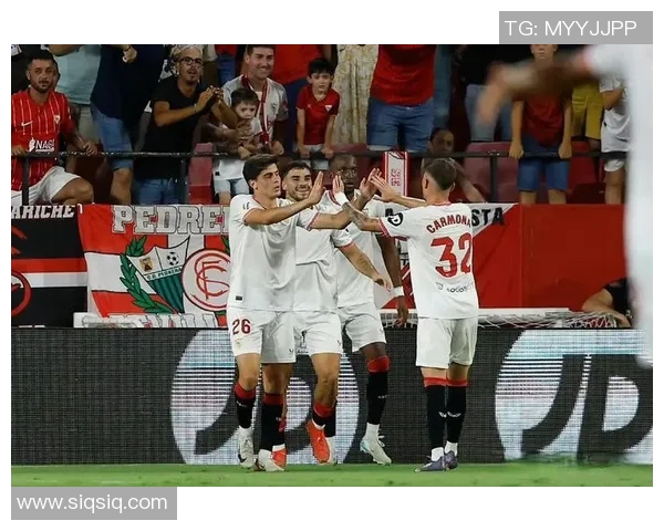 樱花与塞维利亚的对决：一场激情四溢的足球盛宴即将上演