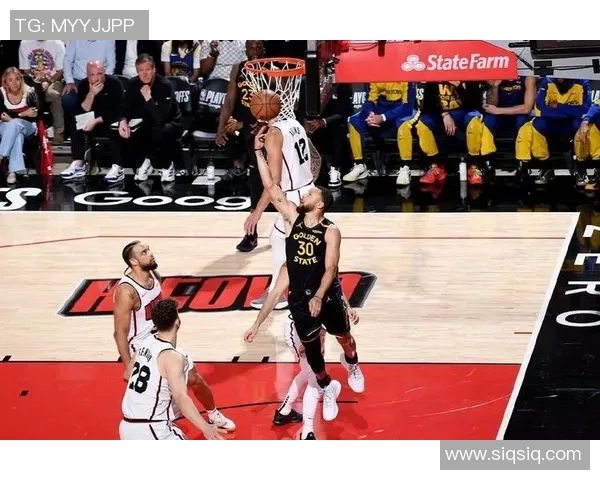 火箭队与勇士队精彩对决回顾10月18日比赛录像全程回放 火箭队与勇士队精彩对决回顾10月18日比赛录像全程回放