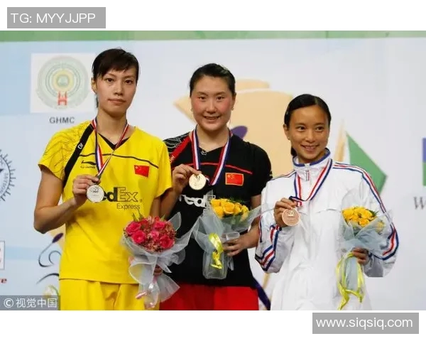 重庆足球队的华丽转身：从地方球队到世锦赛舞台的奋斗历程