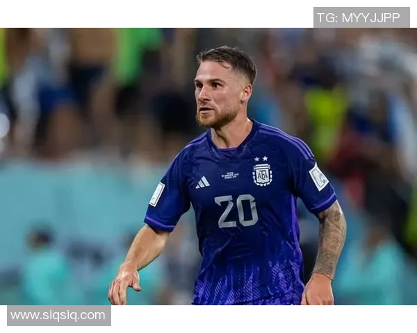 麦卡利斯特的传奇之路：从草根球员到世界足球巨星的蜕变与奋斗