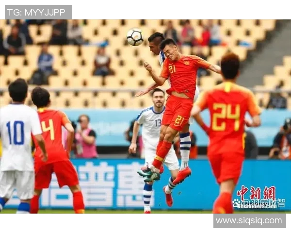 中国国足迎战乌兹别克斯坦全力争胜期待精彩对决